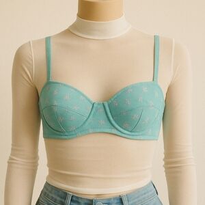 Vintage 34B Secret Treasures Underwire Bra *Yellowing from age*